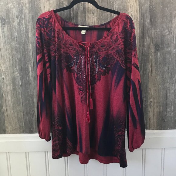 live and let live red lightweight sweater top with studs size L - Picture 1 of 4